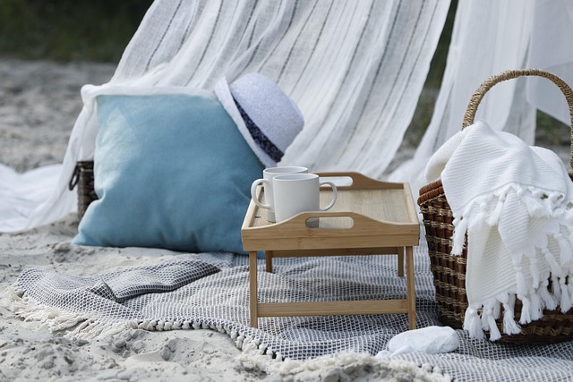 Fra fjer til memory foam: En rejse gennem pudens historie